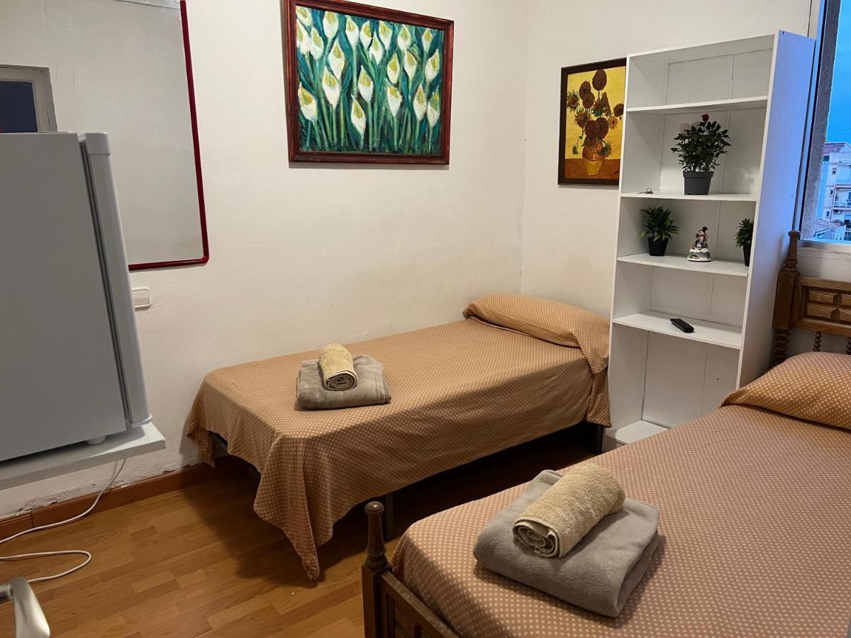 Malvarrosa Simple Shared Home Valencia Exterior foto